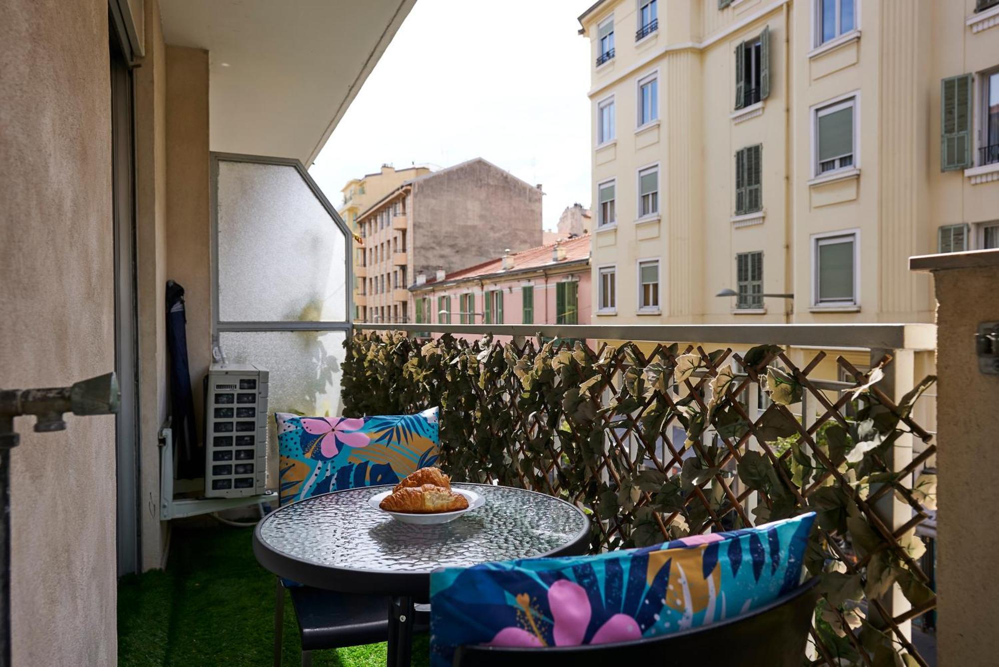 Apartment Moderne 2/3 Pieces Pres Du Port Nice